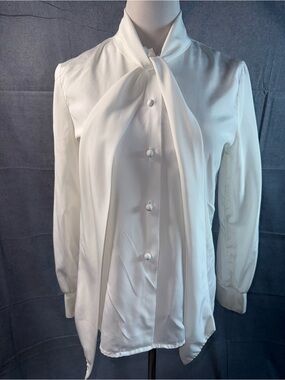 1993-Rare Vintage Gino Rossi Classic White Tie-Neck Blouse with Covered Buttons